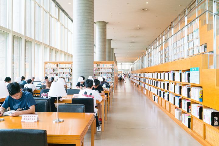 大學(xué)、研究設施.jpg